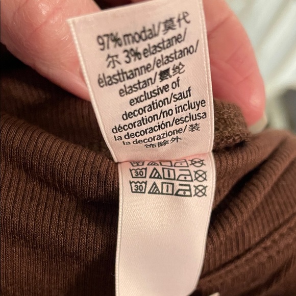 Victoria's Secret Ribbed Tank and Wide-Leg Lounge Set in Brown - Picture 8 of 8